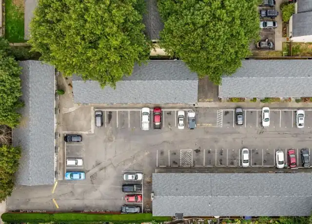 Property at 702 5th Ave S Unit T24, Kent, WA, 98032, 2 beds, 1.5 baths, [object Object]