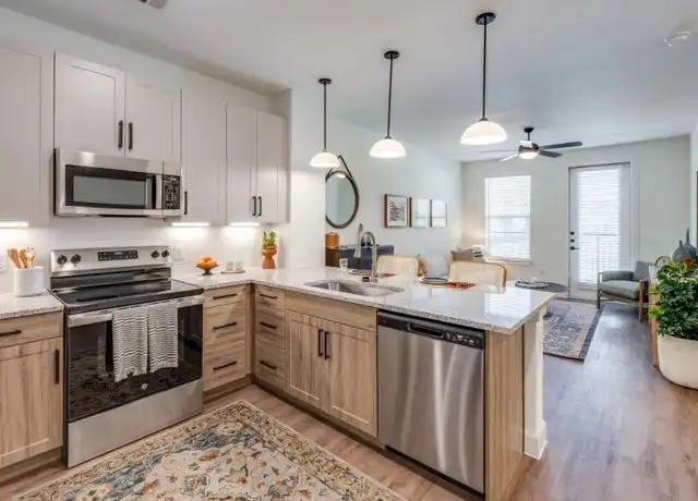 Property at 355 Dragoon Xing, New Braunfels, TX, 78130, 1 bed, 1 bath, [object Object]