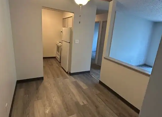 Property at 3809 University Ave Unit 15, Des Moines, IA, 50311, 2 beds, 1 bath, [object Object]