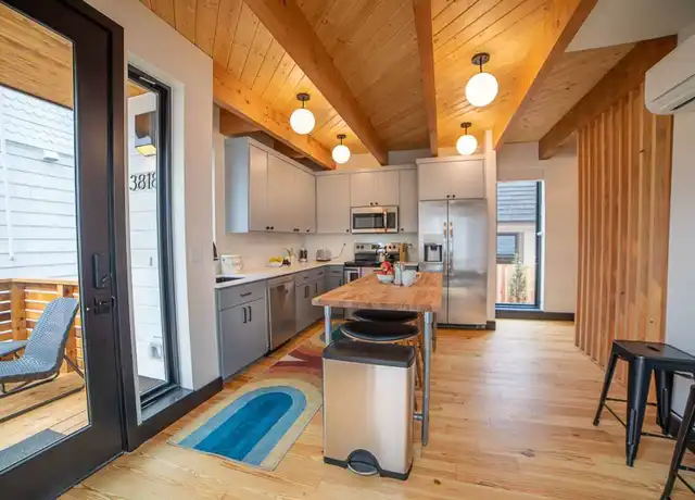 Property at 3816 N Michigan Ave Unit A-B02, Portland, OR, 97227, 1 bed, 1 bath, [object Object]