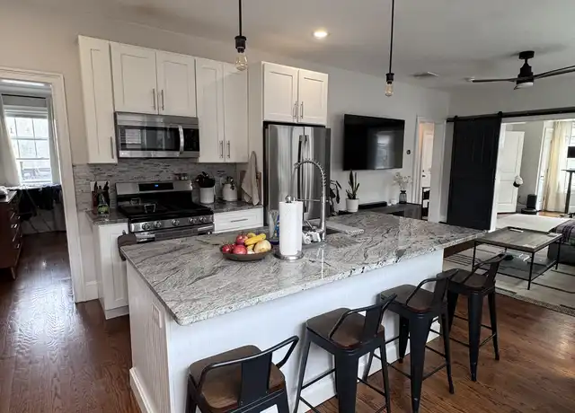 Property at 84 Chester Ave #3, Chelsea, MA, 02150, 3 beds, 1 bath, [object Object]