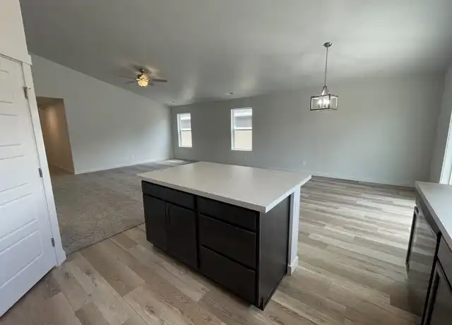 Property at 1167 N Bowknot Lake Ave, Star, ID, 83669, 4 beds, 2 baths, [object Object]