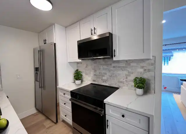 Property at 460 S Olive St Unit D, Orange, CA, 92866, 2 beds, 1.5 baths, [object Object]