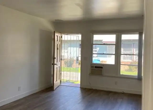 Property at 7009 Kester Avenue (9273) - 6617 1/2 Kester Ave, Van Nuys, CA, 91405, 1 bed, 1 bath, [object Object]
