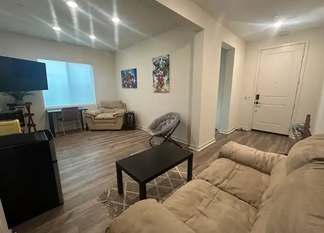 Property at 2578 E Clara Ln, Ontario, CA, 91762, 1 bed, 1 bath, [object Object]