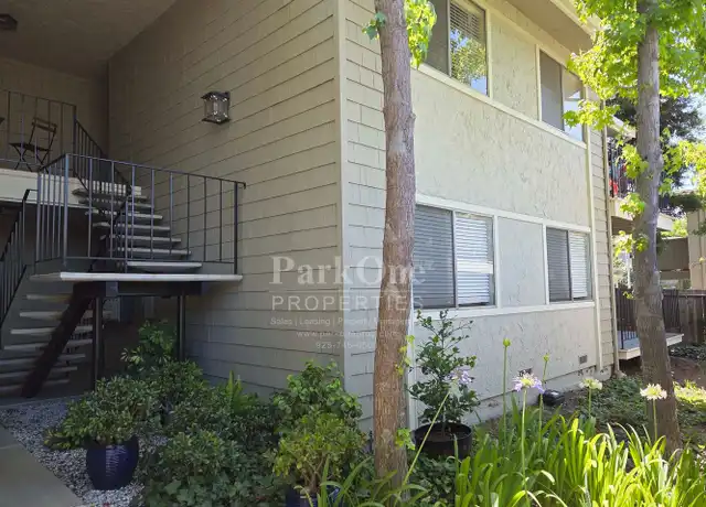 Property at 1050 Wesley Ct #1, Walnut Creek, CA, 94597, 2 beds, 2 baths, [object Object]