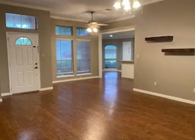 Property at 6304 Willowcreek Cir, Texarkana, TX, 75503, 3 beds, 2 baths, [object Object]