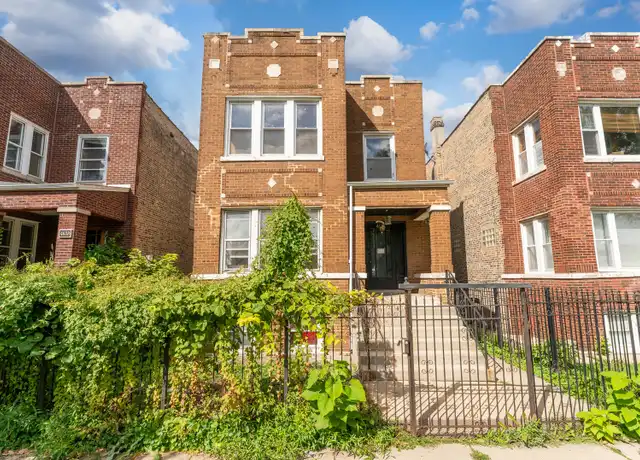 Property at 4634 S Sawyer Ave Unit 2, Chicago, IL, 60632, 3 beds, 3 baths, [object Object]