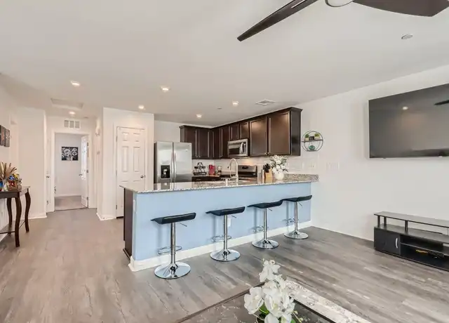 Property at 4642 Ingleton Cir, Las Vegas, NV, 89115, 3 beds, 2 baths, [object Object]