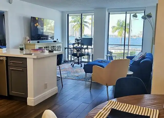 Property at 2821 N Miami Beach Blvd Unit 2L, North Miami Beach, FL, 33160, 2 beds, 2 baths, [object Object]