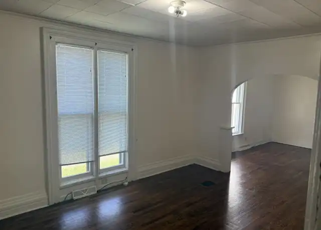 Property at 66 N West St Unit 1, Hillsdale, MI, 49242, 1 bed, 1 bath, [object Object]