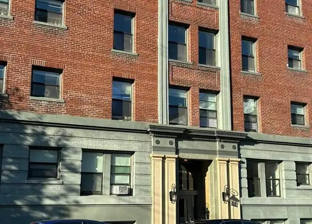 Property at 1631 NW Everett St #300, Portland, OR, 97209, 0 beds, 1 bath, [object Object]
