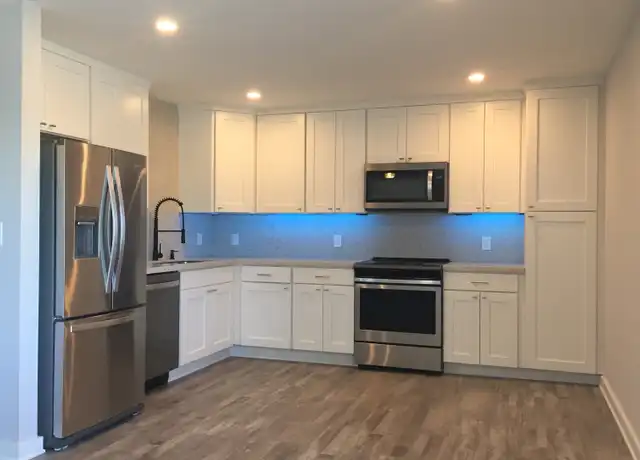 Property at 10850 3rd Avenue Gulf Unit 10850, Marathon, FL, 33050, 2 beds, 1 bath, [object Object]