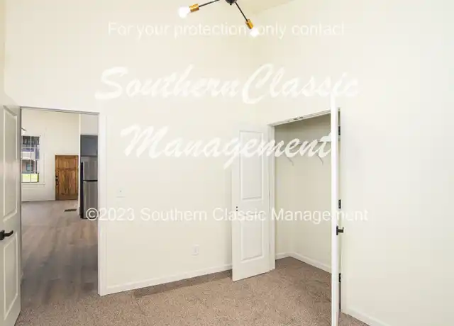 Property at 530 W Montgomery St, Milledgeville, GA, 31061, 2 beds, 2 baths, [object Object]