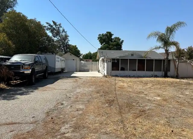 Property at 308 N Wateka St, San Jacinto, CA, 92583, 2 beds, 1 bath, [object Object]