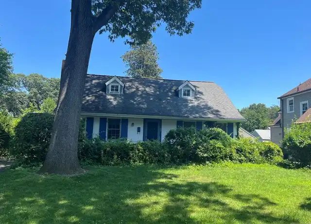 Property at 55 Colonial Rd, Midland Park, NJ, 07432, 3 beds, 2 baths, [object Object]
