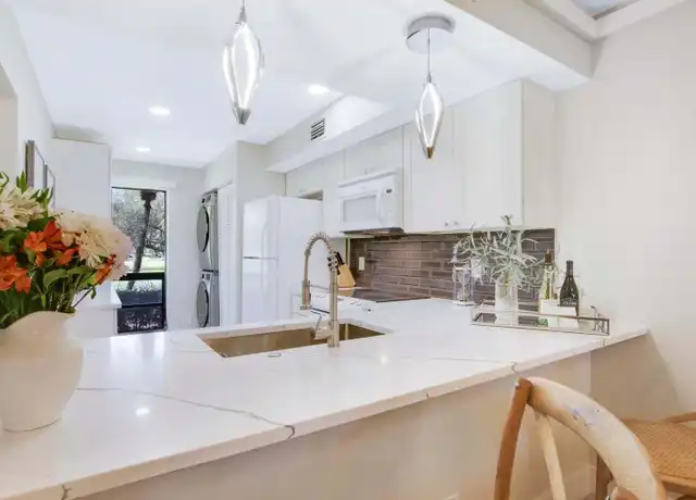 Property at 458 Brackenwood Ln S, Palm Beach Gardens, FL, 33418, 2 beds, 2 baths, [object Object]