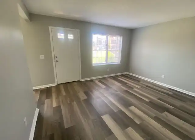 Property at 925 Glenn St, West Columbia, SC, 29169, 2 beds, 1 bath, [object Object]