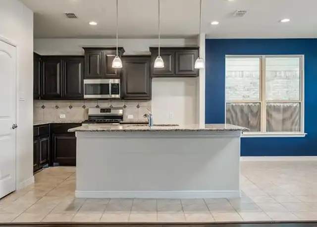 Property at 9921 Wynndel Trl, Fort Worth, TX, 76177, 3 beds, 2 baths, [object Object]