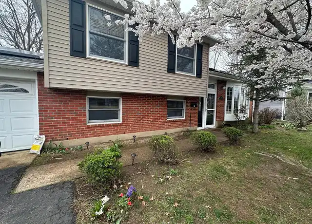 Property at 62 Lakeview Ct, Trenton, NJ, 08620, 4 beds, 1.5 baths, [object Object]