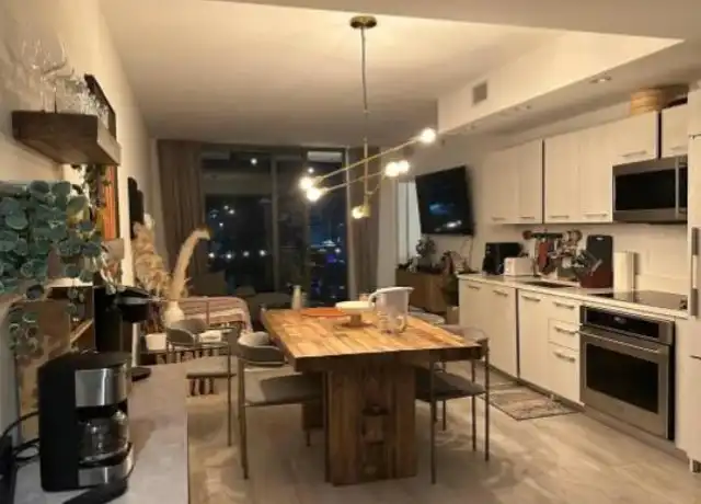 Property at 45 SW 9th Ave Unit 3309, Miami, FL, 33130, 1 bed, 2 baths, [object Object]