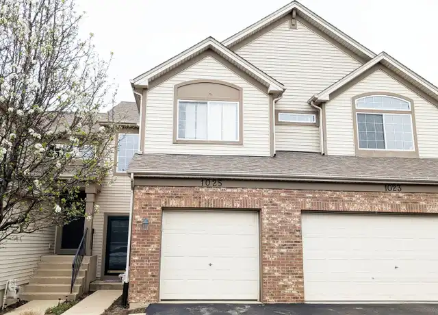 Property at 1025 Woodview Ct, Aurora, IL, 60502, 2 beds, 1.5 baths, [object Object]