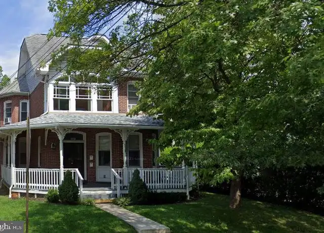 Property at 215 Highland Ave #2, Downingtown, PA, 19335, 3 beds, 1 bath, [object Object]