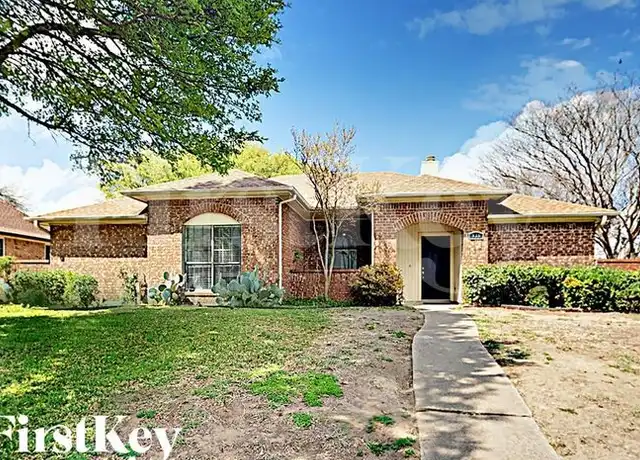 Property at 936 Bluffview Dr, Desoto, TX, 75115, 3 beds, 2 baths, [object Object]
