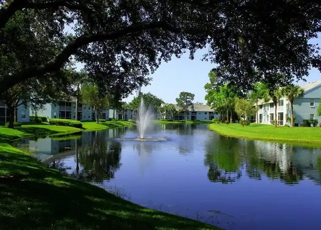 Property at 109 Wading Bird Cir Unit V201, Naples, FL, 34110, 3 beds, 2 baths, [object Object]