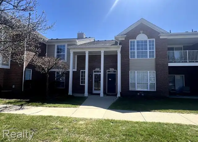 Property at 45544 Warwick Dr, Macomb, MI, 48044, 2 beds, 2 baths, [object Object]