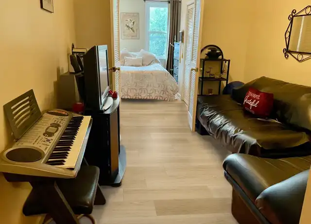 Property at 421 Adams St Unit 2L, Hoboken, NJ, 07030, 1 bed, 1 bath, [object Object]