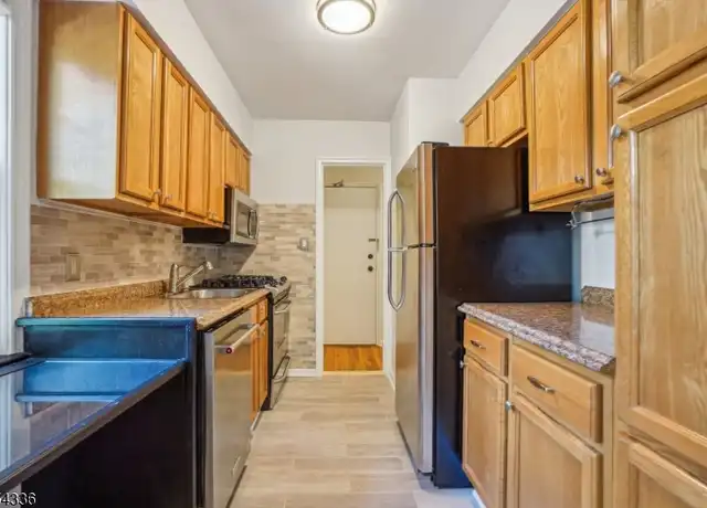 Property at 349 Bloomfield Ave #53, Verona, NJ, 07044, 2 beds, 1 bath, [object Object]