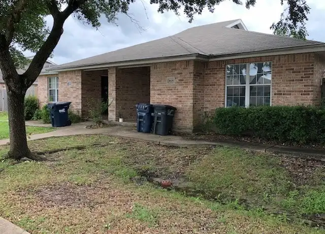 Property at 1610 Dexter Dr S, College Station, TX, 77840, 3 beds, 2 baths, [object Object]