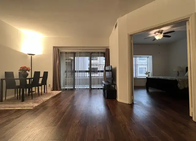 Property at 2209 S Braeswood Blvd Unit 32A, Houston, TX, 77030, 1 bed, 1 bath, [object Object]