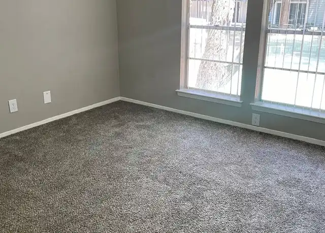 Property at 2417 E 55th Pl, Tulsa, OK, 74105, 2 beds, 2 baths, [object Object]