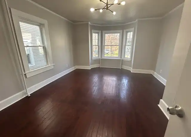 Property at 273 Bradford St, Pittsfield, MA, 01201, 2 beds, 1 bath, [object Object]
