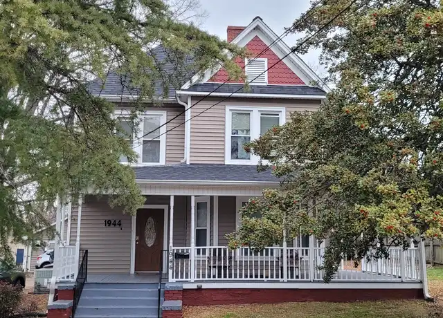 Property at 1944 Spring Garden St Unit G, Greensboro, NC, 27403, 1 bed, 1 bath, [object Object]