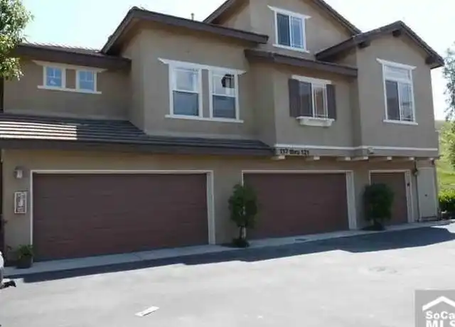 Property at 121 Chadron Cir, Ladera Ranch, CA, 92694, 3 beds, 2.5 baths, [object Object]
