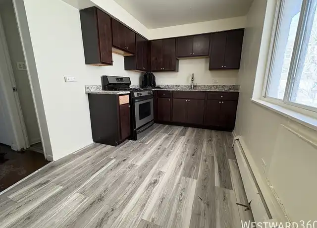 Property at 1465 E 69th St Unit 1B, Chicago, IL, 60637, 1 bed, 1 bath, [object Object]