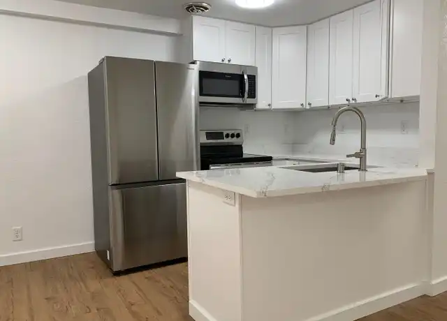 Property at 6525 24th Ave NW Apt 2, Seattle, WA, 98117, 1 bed, 1 bath, [object Object]