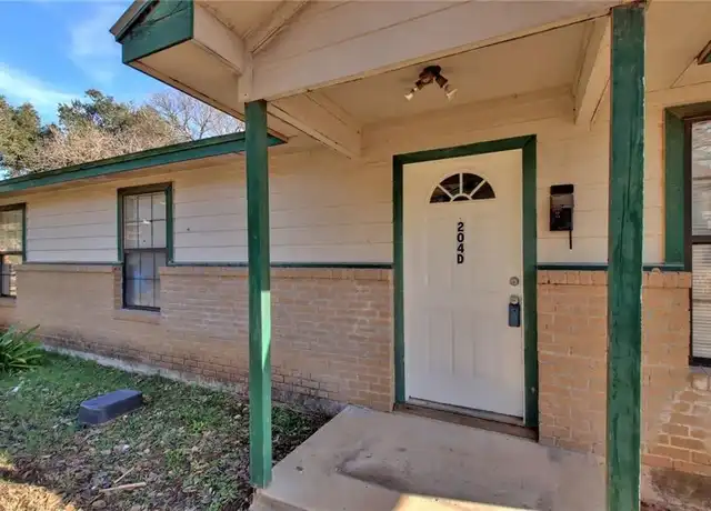 Property at 204 Hall St Unit D, Elgin, TX, 78621, 2 beds, 1 bath, [object Object]