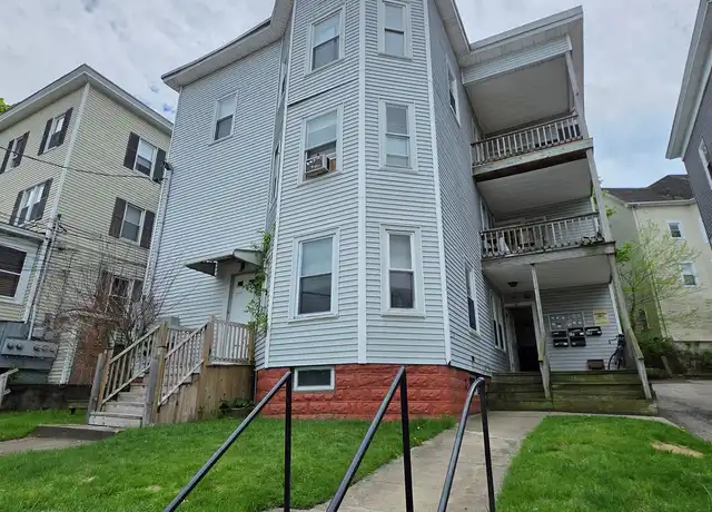 Property at 87 Manville Rd, Woonsocket, RI, 02895, 1 bed, 1 bath, [object Object]