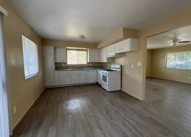 Property at 11232 Exeter St Unit 11232, Loma Linda, CA, 92354, 3 beds, 2 baths, [object Object]