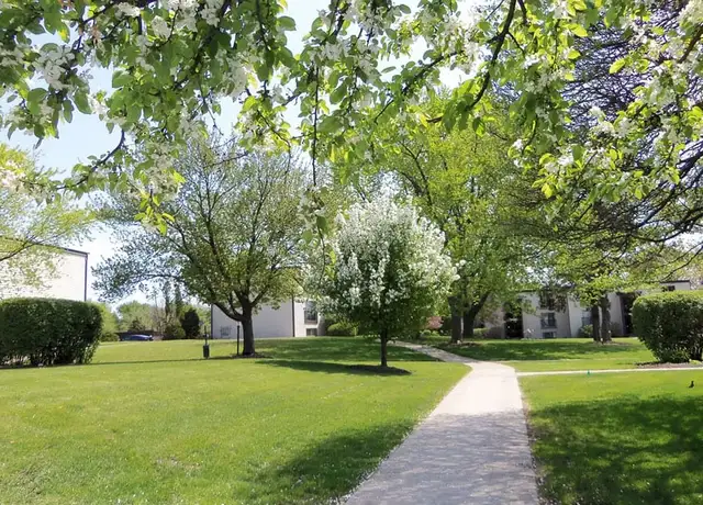 Photo of 1820 Wessel Ct, St. Charles, IL 60174