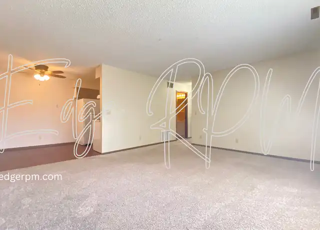 Property at 3241 Ansborough Ave Unit 3271, Waterloo, IA, 50701, 2 beds, 1 bath, [object Object]