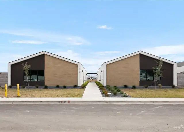 Property at 2609 Woodpecker Rd Unit 4, Weslaco, TX, 78596, 3 beds, 2 baths, [object Object]