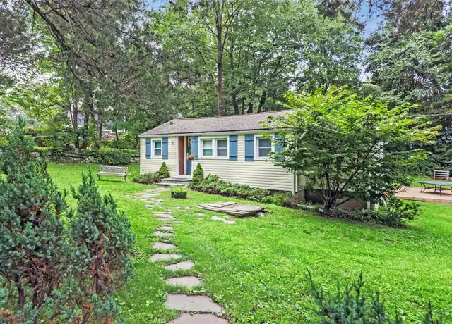 Property at 46 Grandview Rd, South Salem, NY, 10590, 2 beds, 1 bath, [object Object]