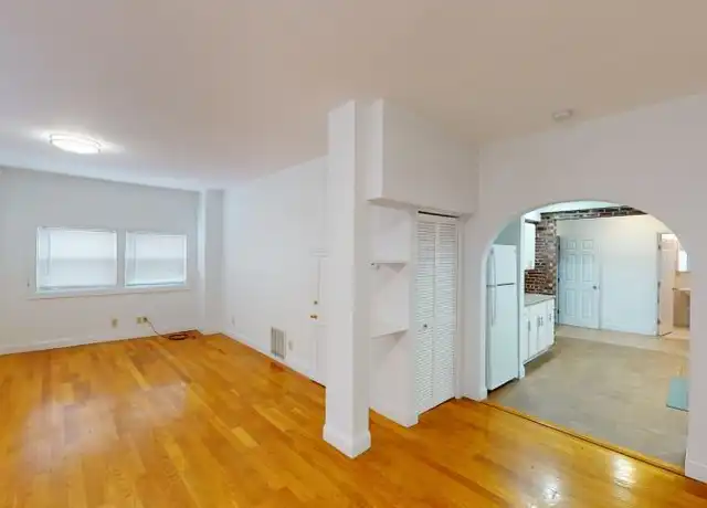 Property at 135 K St, South Boston, MA, 02127, 2 beds, 1 bath, [object Object]