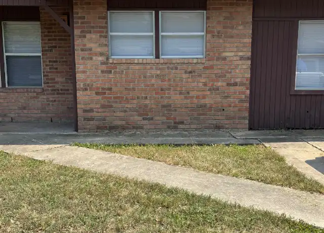 Property at 230 Schmeltzer Ln, San Antonio, TX, 78213, 6 beds, 2 baths, [object Object]