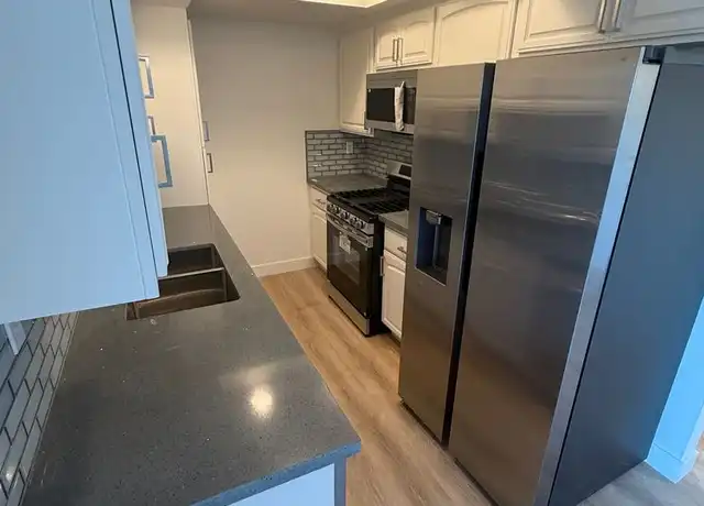 Property at 820 W 12th St Unit 2, San Pedro, CA, 90731, 2 beds, 1 bath, [object Object]